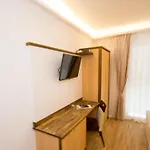 Kiwano Graz 4*
