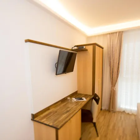Kiwano Graz 4*